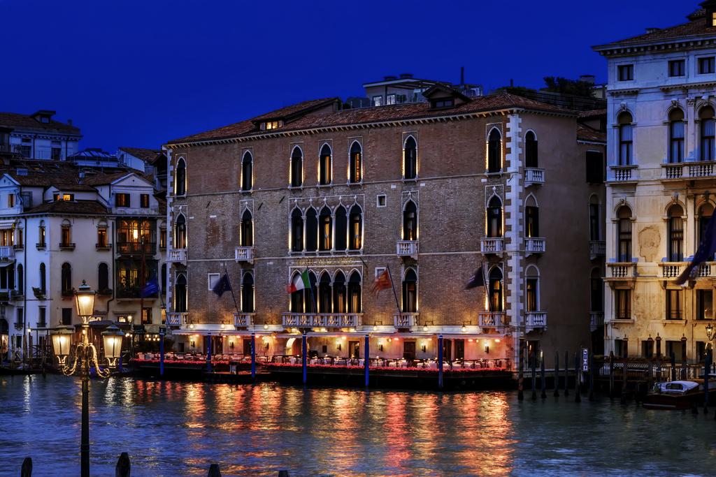 ヴェネツィアのホテル